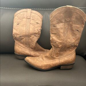 Coconuts by Matisse Brown Western Boots